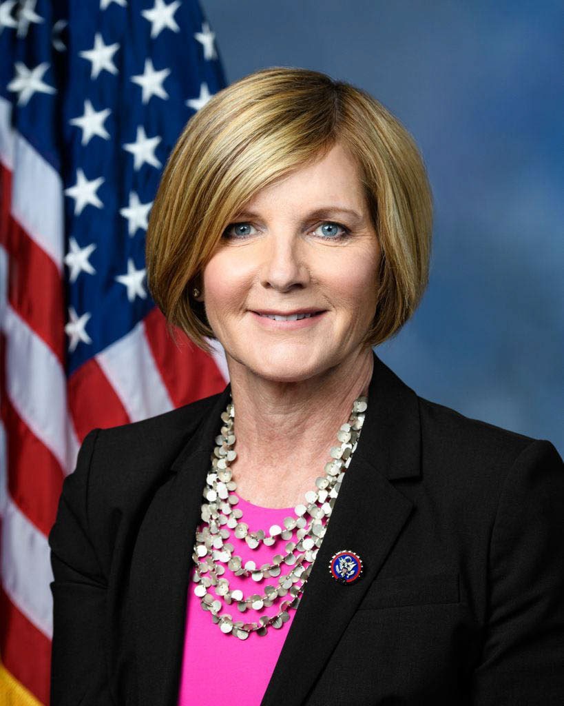 Photo of Susie Lee