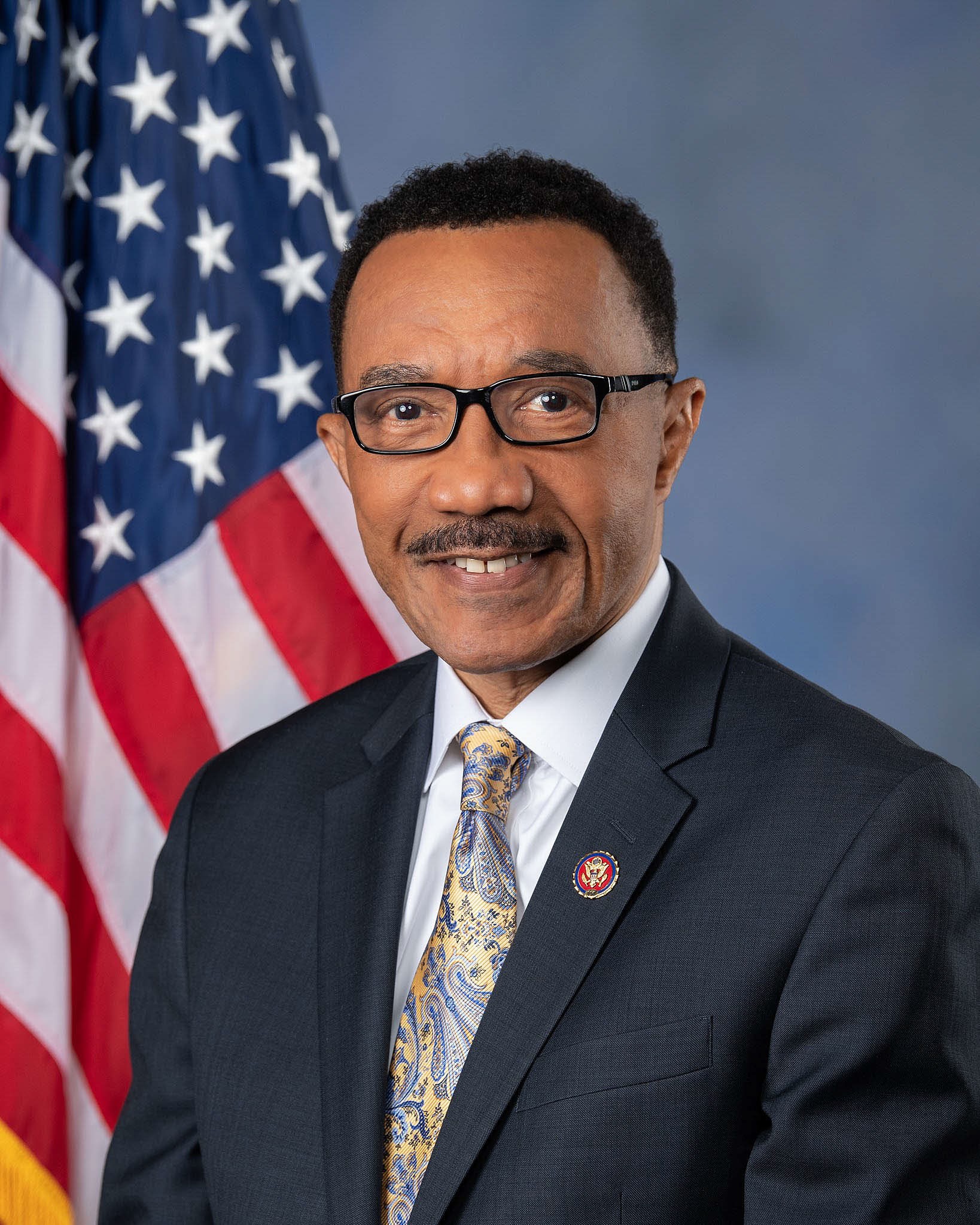 Photo of Kweisi Mfume
