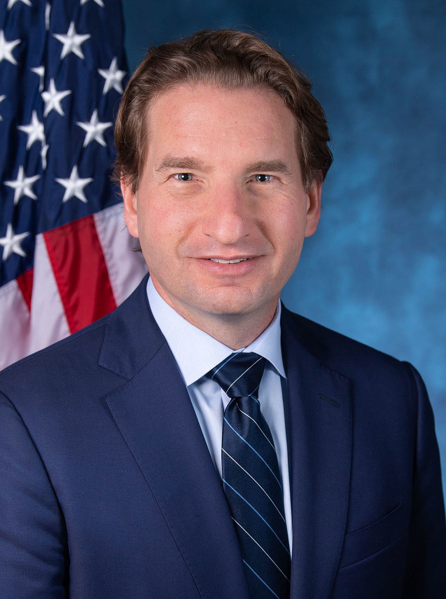 Photo of Dean Phillips