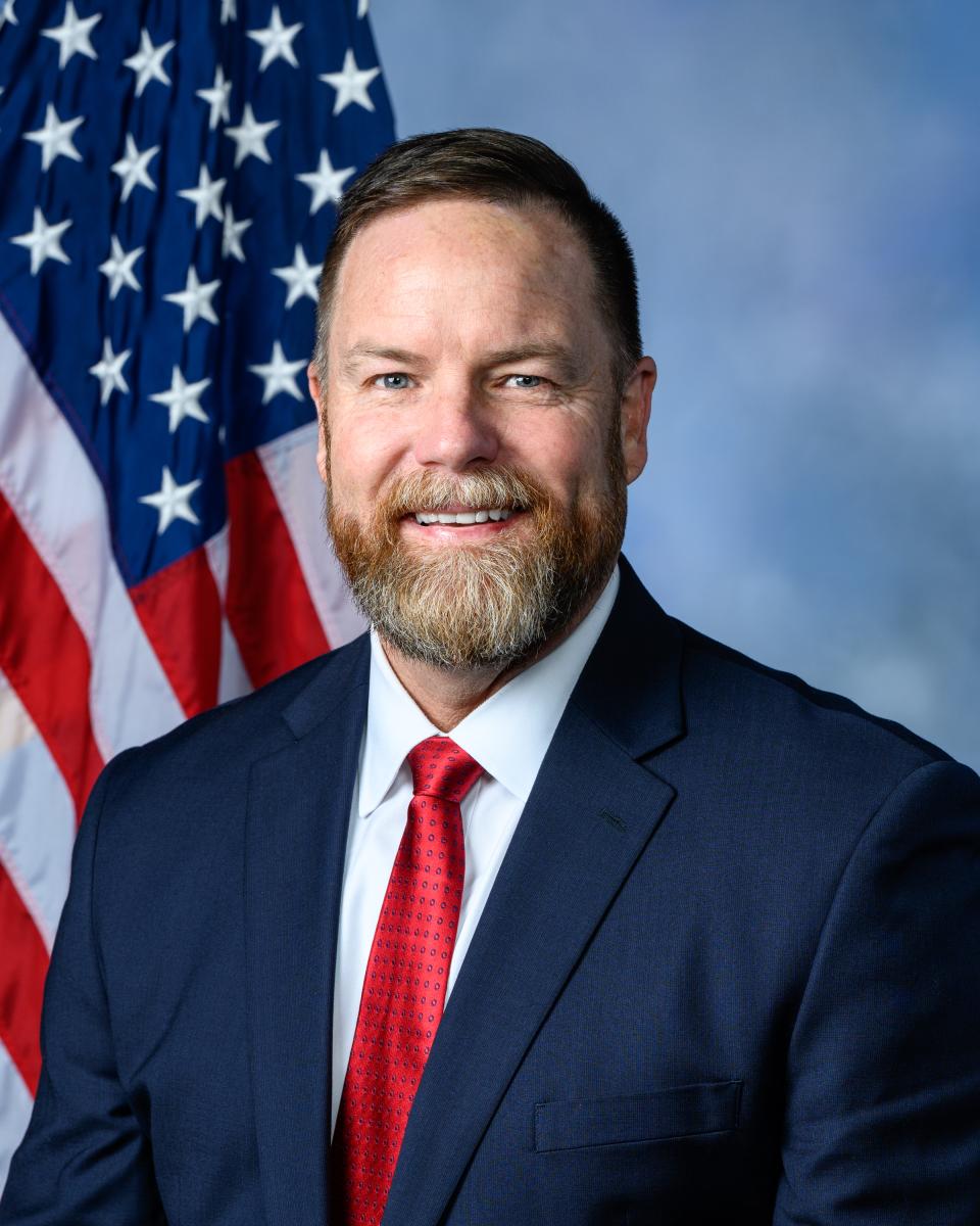 Photo of Aaron Bean