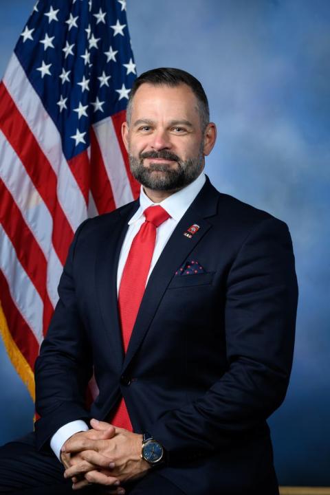 Photo of Cory Mills