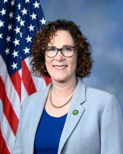 Photo of Val Hoyle